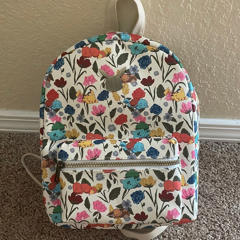 Hot Topic Pokémon Eve Mix Backpack